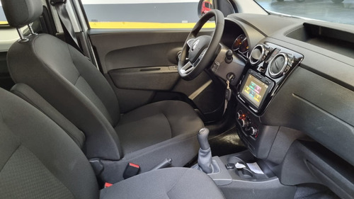 Imagen 2 de 25 de Renault Kangoo Express 1.6 Confort 5 As Promo T.22.9% (mb)