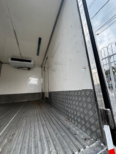 Daily 35.150 Cs Unico Dono Refrigerada Gela -18 Graus