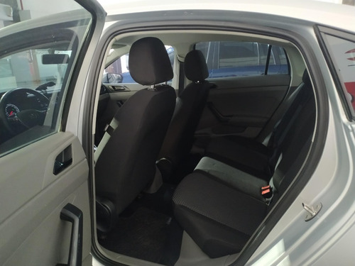 Imagen 7 de 7 de Volkswagen Virtus Trendline 1.6 Msi At