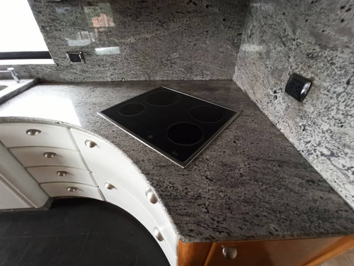 Imagen 29 de 30 de Fernando Guerrero Vende Apartamento En La Urb El Bosque Res Los Himalaya Foa-2307