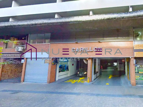 Estacionamiento En Venta Edificio Carillón (173089)