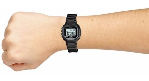 Relogio Casio Feminino Iluminator La-20wh 1ad Preto Digital