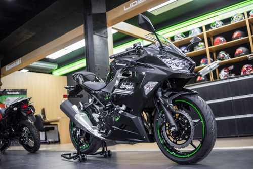 Imagen 4 de 25 de Lider Moto Kawasaki Ninja 400 Deportiva