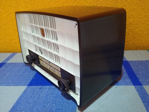 Radio De Bulbos Philips / 1953 (Usado)