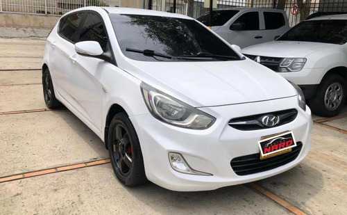 Hyundai Accent 2012 1.4l 5 P