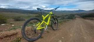 Bicicleta Enduro Commencal Meta Sx