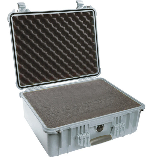 Pelican 1550 Case With Foam (silver)