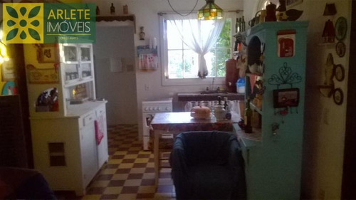 Imagem 8 de 15 de Casa No Bairro José Amândio Em Bombinhas Sc - 2146