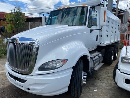 Imagen 2 de 8 de Camion De Volteo 14mt Cabina International Prostar