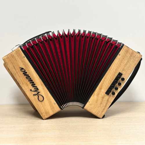 Acordeon 8 Baixos Minuano 21 Botões Natural Gaita Cor Botões Preto
