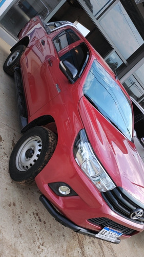 Imagen 2 de 9 de Toyota Hilux 2017 2.4 Cd Dx 150cv 4x4