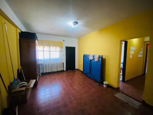 Venta Casa 6 Ambientes Cochera Longchamps