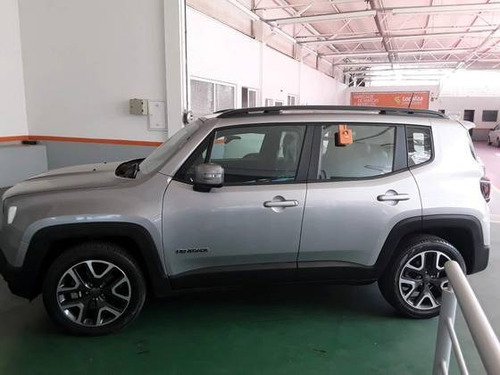 Imagem 3 de 10 de Jeep Renegade 1.8 16v Flex Longitude 4p Automático