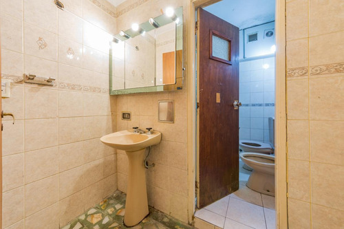 Imagen 9 de 17 de Venta Departamento 2 Dormitorios- Centro