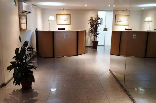 Imagen 3 de 28 de Piso Completo