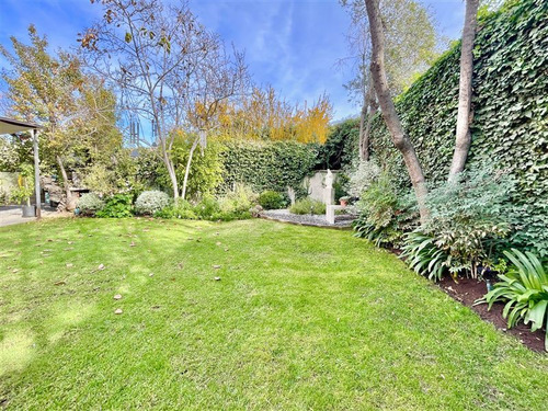 Imagen 20 de 30 de En Venta Casa Mediterranea Vitacura: Colegio Aleman