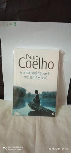 Libro A Orillas Del Río Piedra Me Senté Y Llor. Paulo Coelho