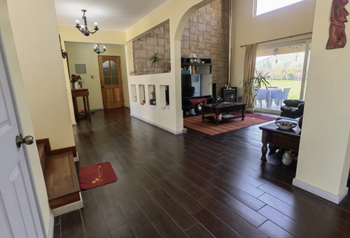 Parcela Con Casa En Condominio Comuna Isla De Maipo.