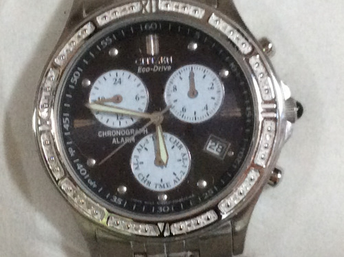 Luxuoso Relógio Citizen Diamantado Eco Drive Unisex 38 Mm