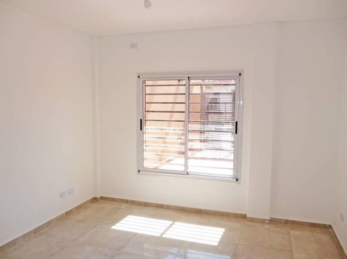 Imagen 7 de 10 de Depto. 2amb A Estrenar 65m² Planta Baja Con Amplio Patio A 4 Cuadras De Avenida De Mayo.