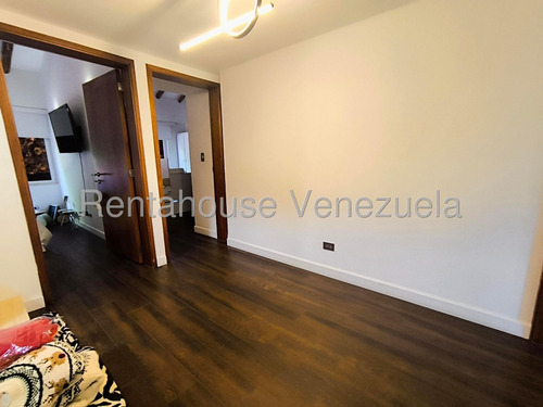 Town House En Venta En El Hatillo 25-18759 As