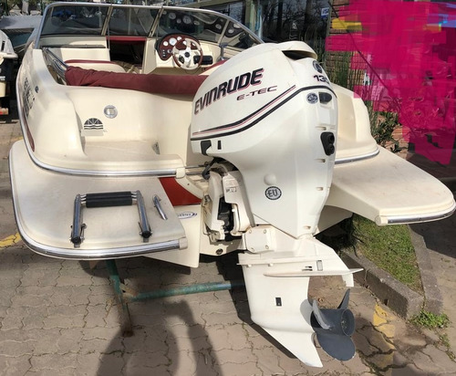 Lancha Classer 170   Motor Evinrude 130 E-tec