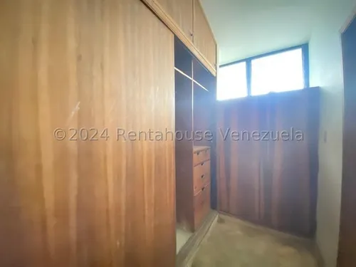 Casa En Venta - Mls #24-27458