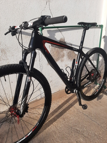 Imagen 2 de 25 de Bici Carbono Full
