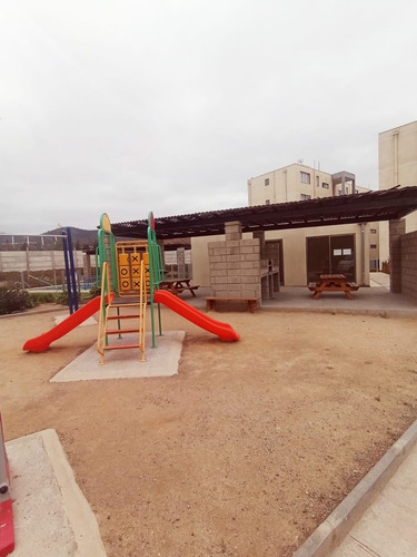 Edificio Los Aromos (1 Est.) Vista Sur Piso 3