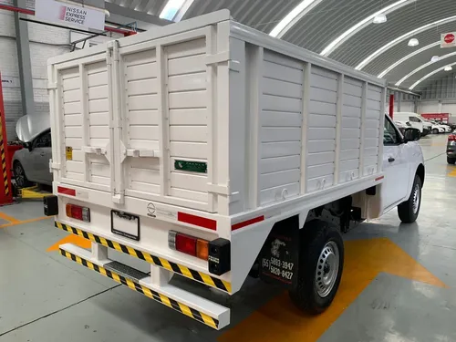 Nissan NP300 2.5 Chasis Cabina Mt Ac