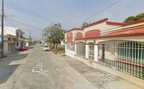 Casa En Venta De Remate En Las Rosas, Comalcalco