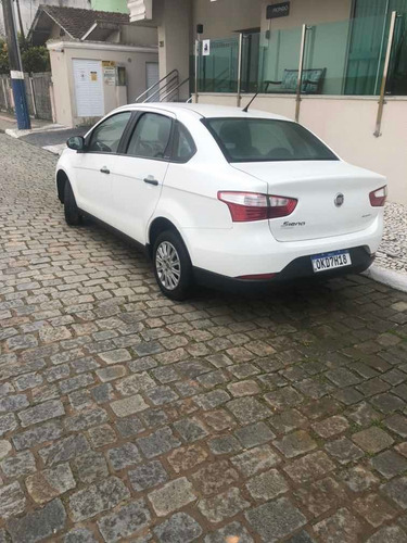 Fiat Grand Siena 2019 1.0 Attractive Flex 4p