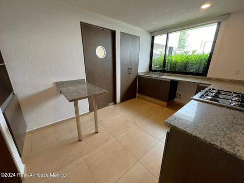 Condominio Inspira Zibata Casa Ubicada En Esquina De 223 M2 Con 3 Recamaras Y Con Cuarto De Servicio Qh745*25