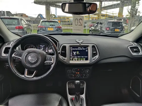Jeep Compass LONGITUDE