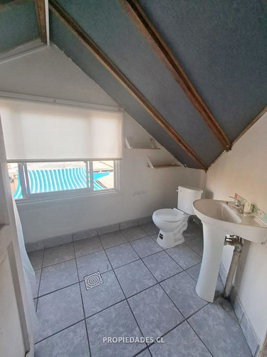 Casa En Venta De 4 Dorm. En Ñuñoa