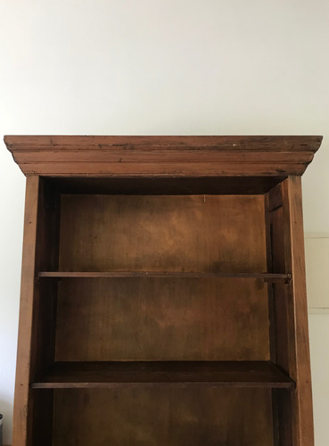Biblioteca De Madera Muy Fuerte Y Buena Hecha Con Postigos Marrón (Usado)