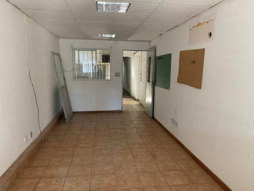 Imagen 13 de 14 de Oferta!!! Galpón En Venta Fisherton!!