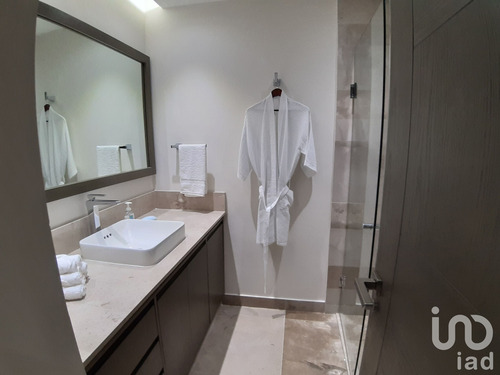 Venta Departamento 3 Ambientes Zona Hotelera