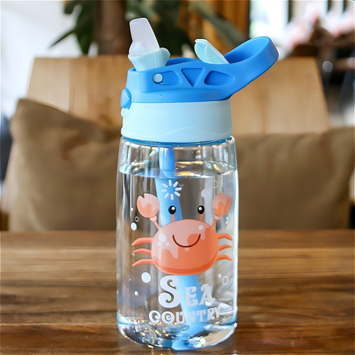 Botella de agua para niños con caño retráctil sin BPA, color azul claro