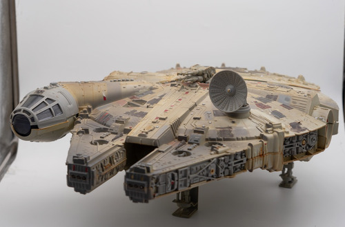 Star Wars Falcon Millenium,en Excelente Estado 