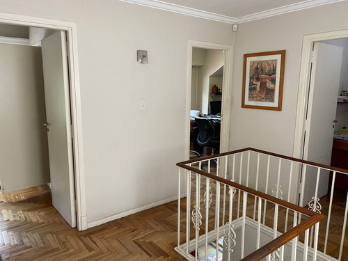 Chalet 4 Ambientes+ Dcia, Ideal Profesional O Vivienda A Mts De Plaza Del Agua.