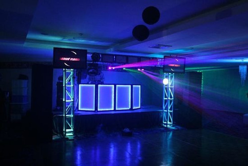 Imagen 3 de 3 de Cabina Dj Led Rgb, Full Color