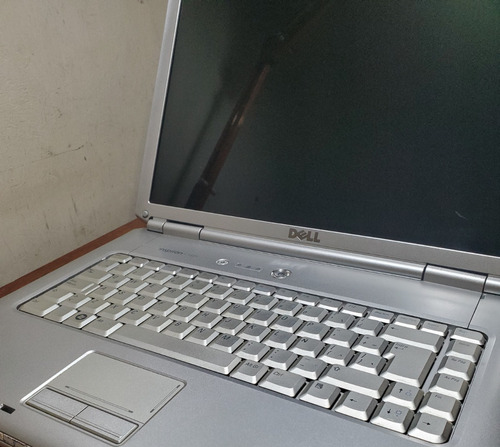 Laptop Dell Inspiron 1521,  Solo Para Repuesto 