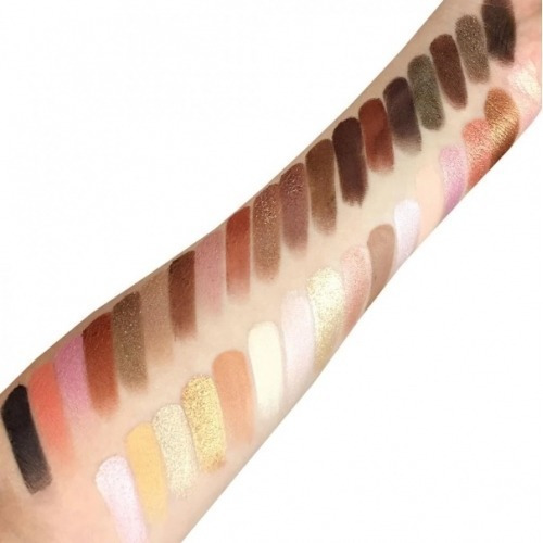 Paleta De 35 Sombras Manga Anime Book 2 Rude Cosmetics | Envío gratis Paleta De 35 Sombras Manga Anime Book 2 Rude Cosmetics | Envío gratis