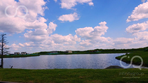 Imagen 13 de 13 de Lote Al Lago - Área 1 / San Sebastián