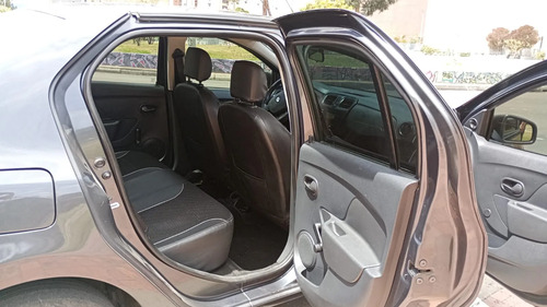 Logan Sedan