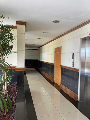 Se Vende Dpto En Av. Cerro Paranal 3h 2b. (86096)