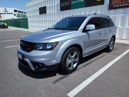 Dodge Journey 2.4 Sxt Sport 7 Pasajeros At