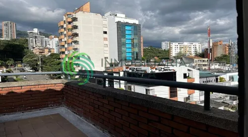 Apartamento En Venta En Cabecera Del Llano. Cod V61581