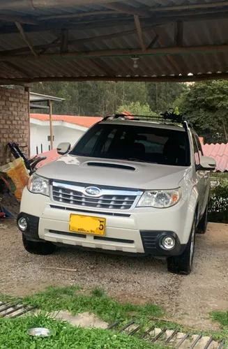 Subaru Forester 2.5 Xt